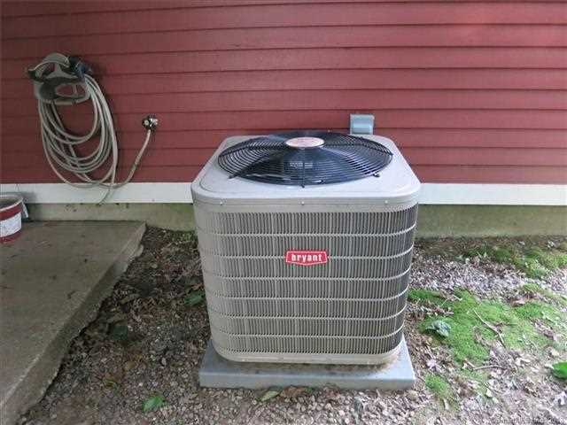 662483_28_L.jpg