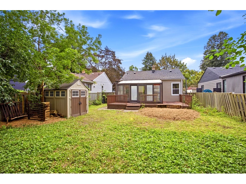 24 George St Ajax
