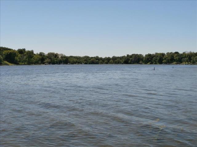 607590_35_L.jpg