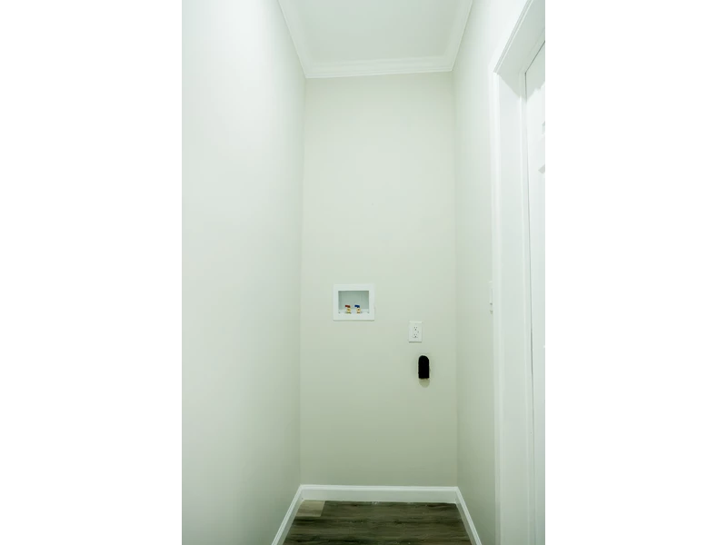 7051602606302027474.webp