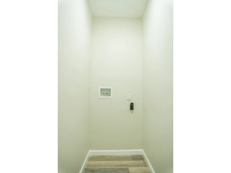 7051612606302030474.webp