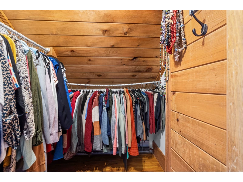 7055032608181935594.webp