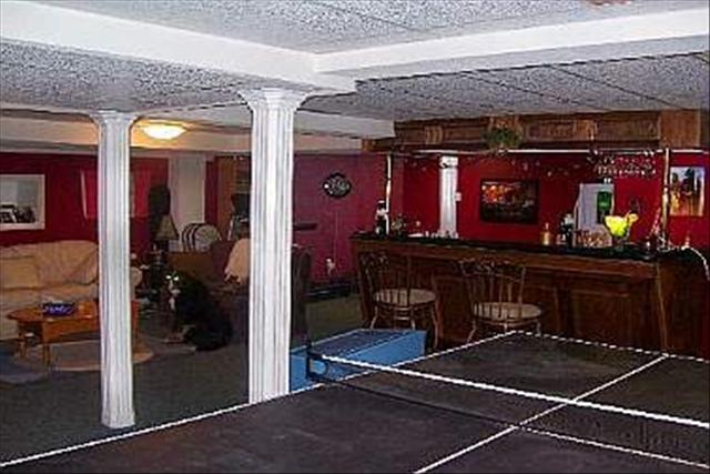 585735_12_L.jpg