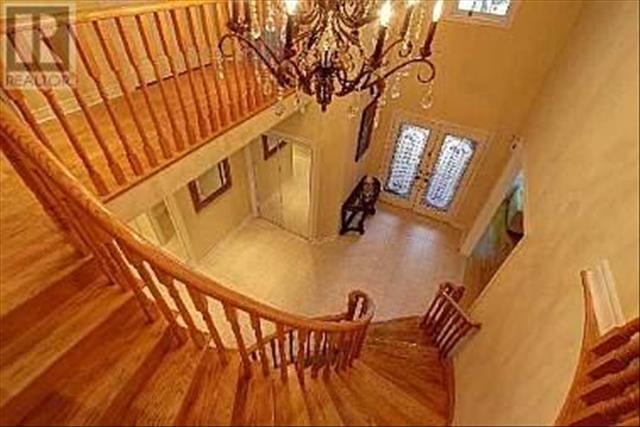 598503_8_L.jpg