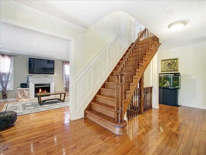 67089619132804132816.jpg