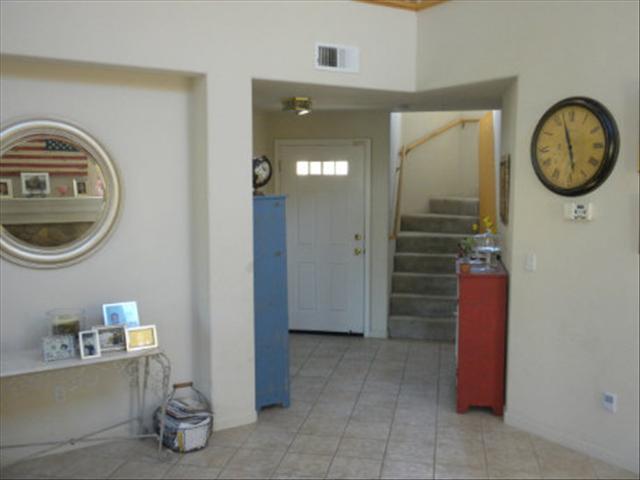 555070_5_L.jpg