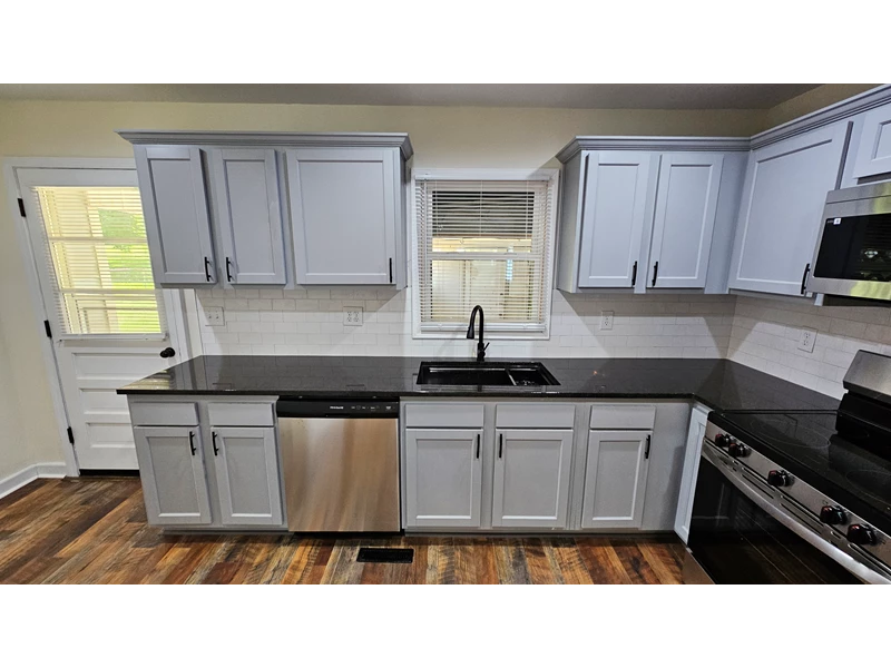 7051192606250305232.webp