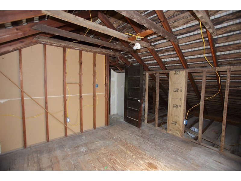 7056592609150354295.webp