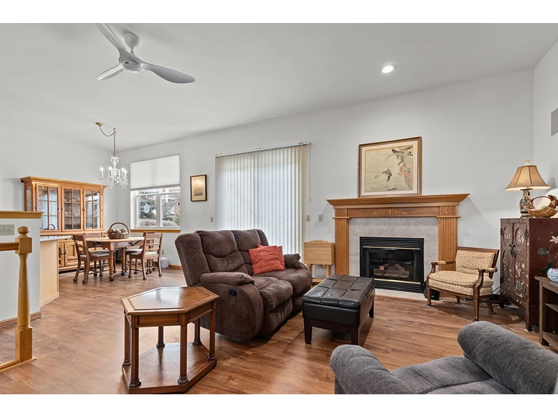 7054002608041825124.webp
