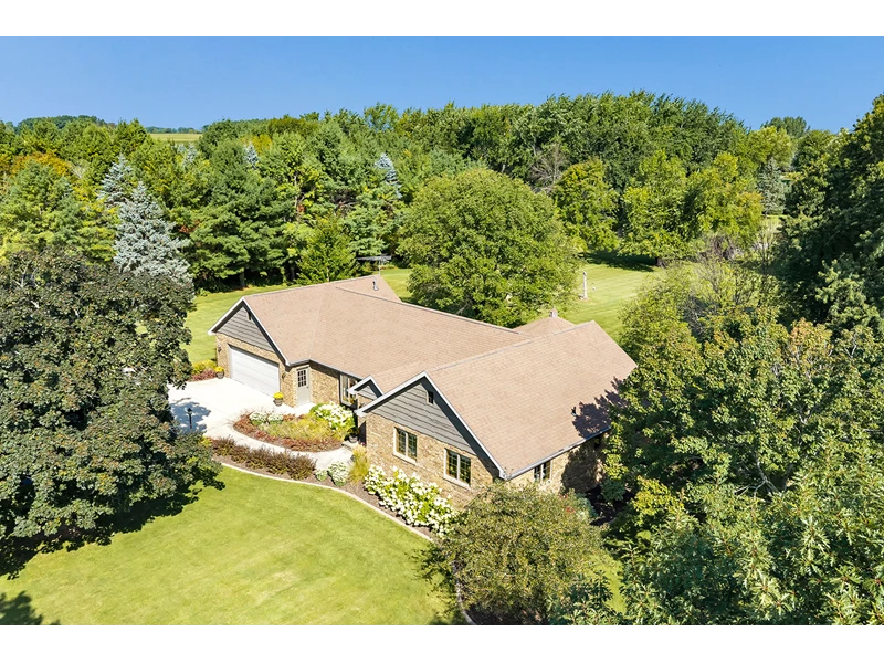 7055732609011906441.webp