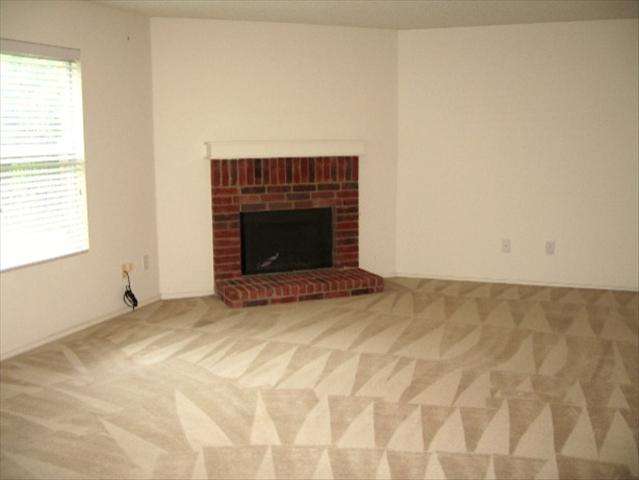 447004_6_L.jpg