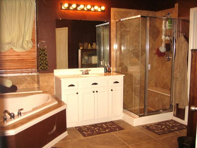 457716_15_L.jpg