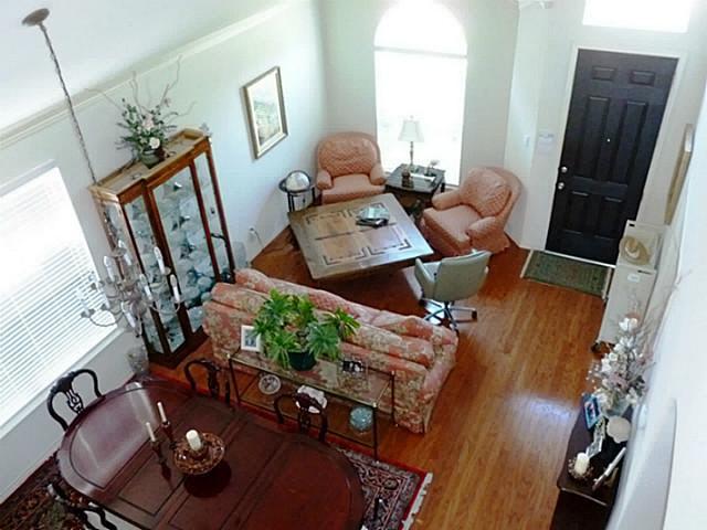 536325_4_L.jpg