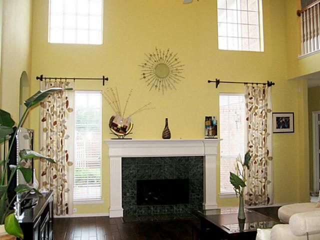 541450_1_L.jpg