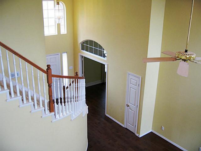 541450_5_L.jpg