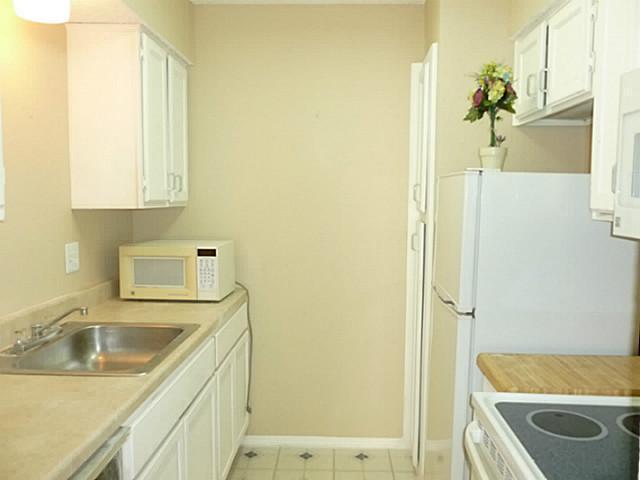 553011_4_L.jpg